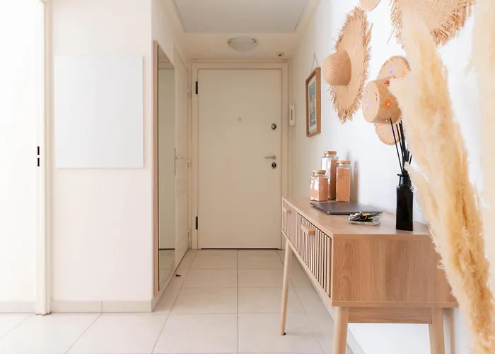 Le Cocon De La Pinede - Proche Διαμέρισμα