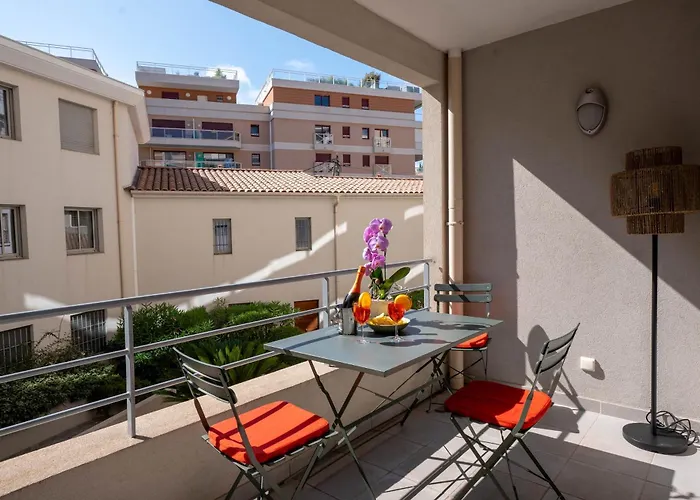 Le Cocon De La Pinede - Proche Διαμέρισμα